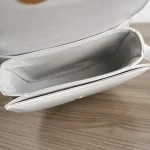 高仿CELINE-賽琳 迷你牛皮TRIOMPHE金屬扣手袋-10L063：圖片 7