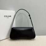 高仿CELINE-賽琳 TRIOMPHE 銀色飾面牛皮革肩背包-115533：圖片 3