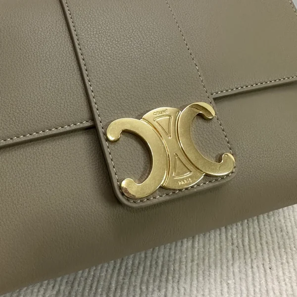 高仿CELINE-賽琳 經典TRIOMPHE牛皮革斜挎包 - 金色飾面多功能肩背包-115853：圖片 6