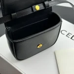 高仿CELINE-賽琳 金色TRIOMPHE按扣迷你牛皮手袋-10I513：圖片 7