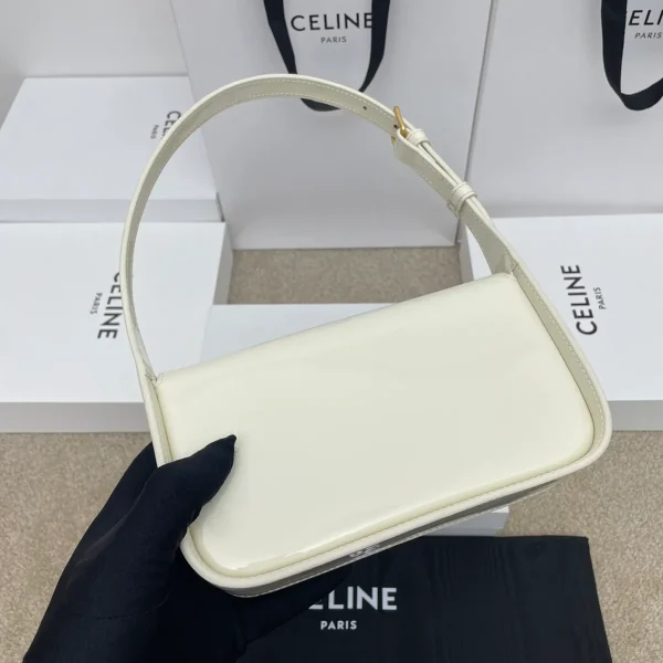 高仿CELINE-賽琳 經典TRIOMPHE牛皮革手提肩背包-118313：圖片 3