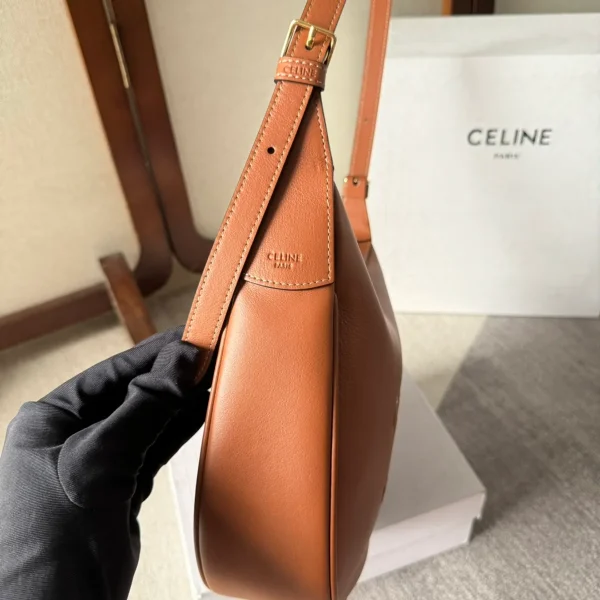 高仿CELINE-賽琳 多功能牛皮斜挎肩背包-117253：圖片 7