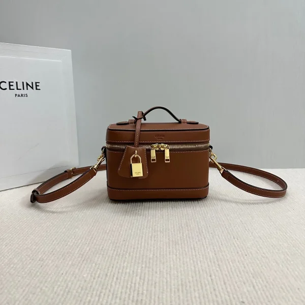 高仿CELINE-賽琳 CLOCHE 金色飾面牛皮革手提斜挎包-119463：圖片 2