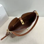 高仿CELINE-賽琳 時尚多功能牛皮斜挎包 - 可容納iPad等智能平板電腦-119563：圖片 7