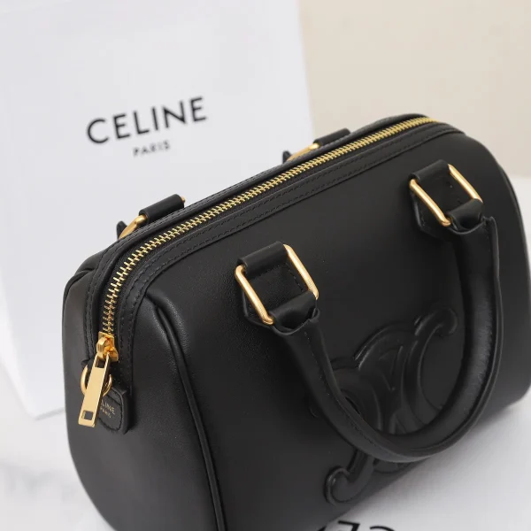 高仿CELINE-賽琳 金色飾面牛皮革多功能手提斜挎包-113773：圖片 8