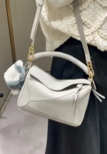 高仿羅意威/LOEWE 編制手柄單肩包：圖片 17