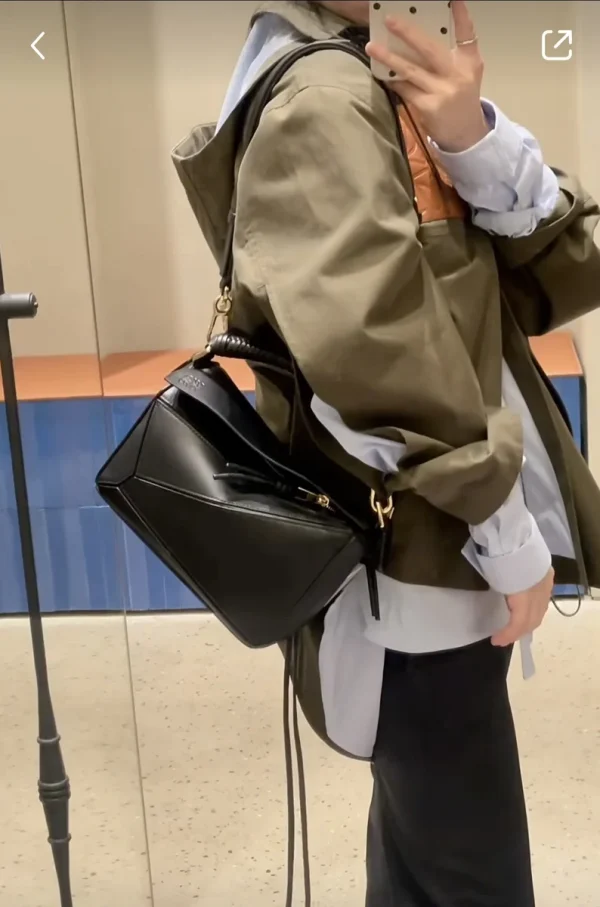 高仿羅意威/LOEWE 編制手柄單肩包：圖片 3