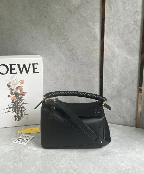 高仿羅意威/LOEWE 編制手柄單肩包：圖片 11