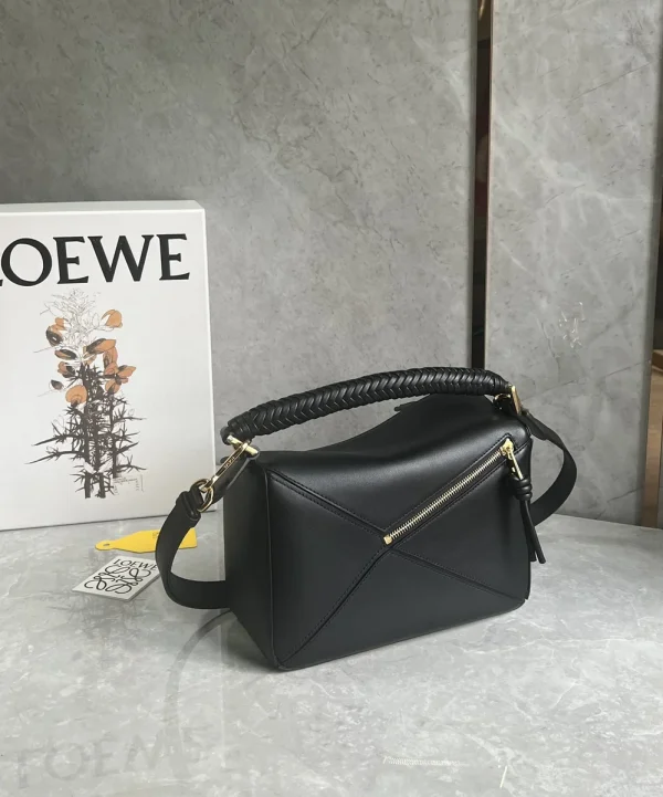 高仿羅意威/LOEWE 編制手柄單肩包：圖片 15