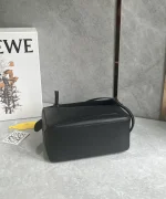 高仿羅意威/LOEWE 編制手柄單肩包：圖片 17