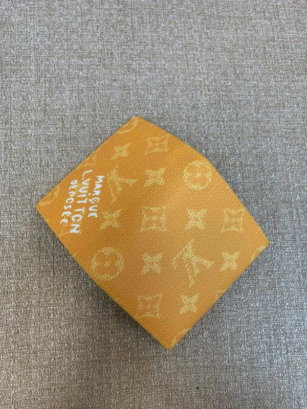 高仿LV Envelope名片夾 | Monogram Heritage帆布 超薄設計 商務禮品首選-M12664：圖片 4