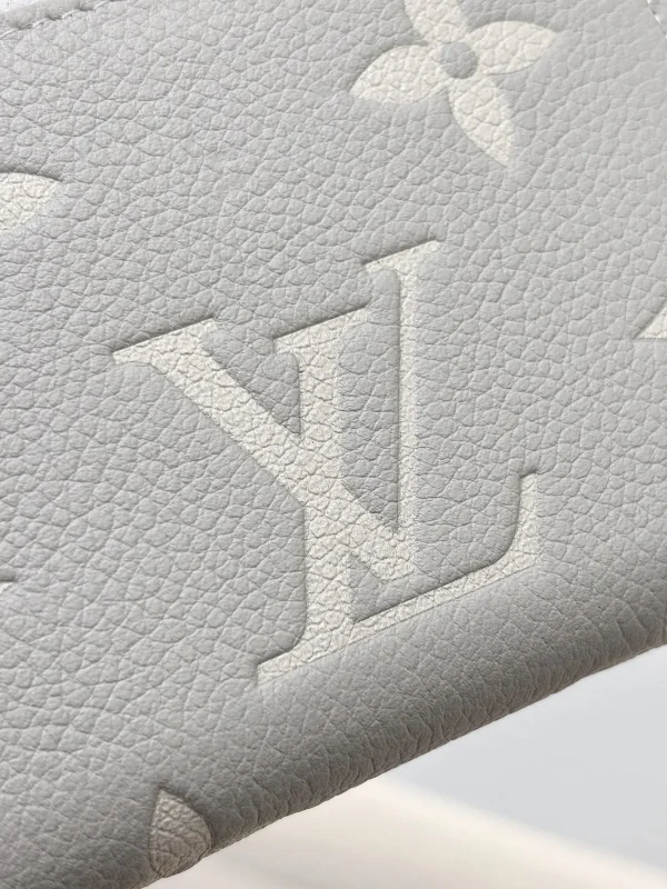 高仿LV Lisa钱包 - Monogram Empreinte皮革女士短款钱夹 灰色/白色石英色-M13797：圖片 10