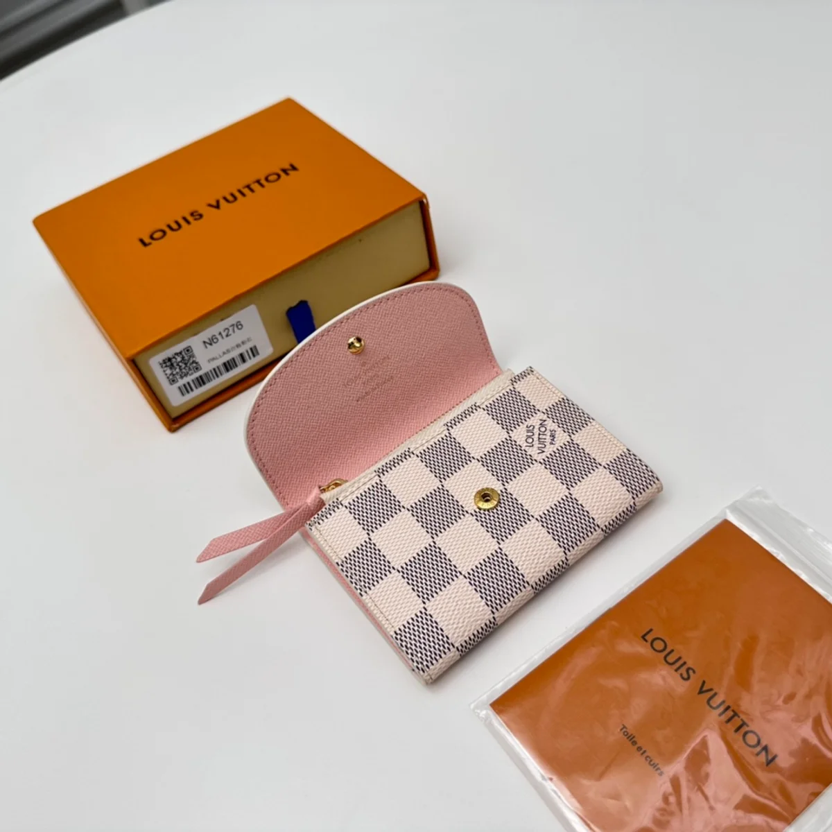 高仿LV Rosalie零錢包 | Damier Azur帆布玫瑰粉款 輕奢收納配件-N61276 6 高仿LV Rosalie零錢包 | Damier Azur帆布玫瑰粉款 輕奢收納配件-N61276
