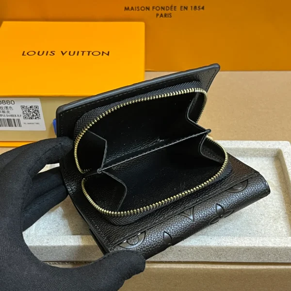 高仿LV Métis小型錢包 | Monogram Empreinte皮革 經典S-lock鎖扣設計-M80880：圖片 6