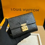 高仿LV Métis小型錢包 | Monogram Empreinte皮革 經典S-lock鎖扣設計-M80880：圖片 10