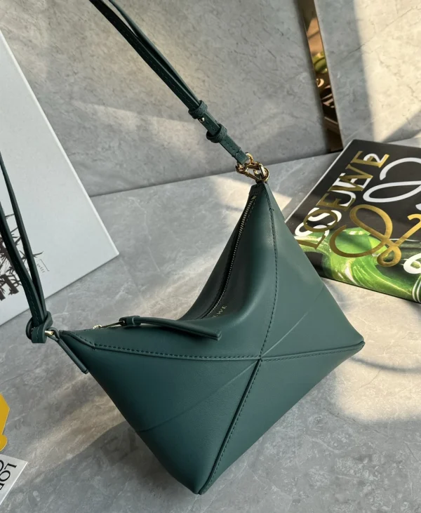羅意威/LOEWE Puzzle Fold Pouch 麻將包 墨綠色：圖片 7