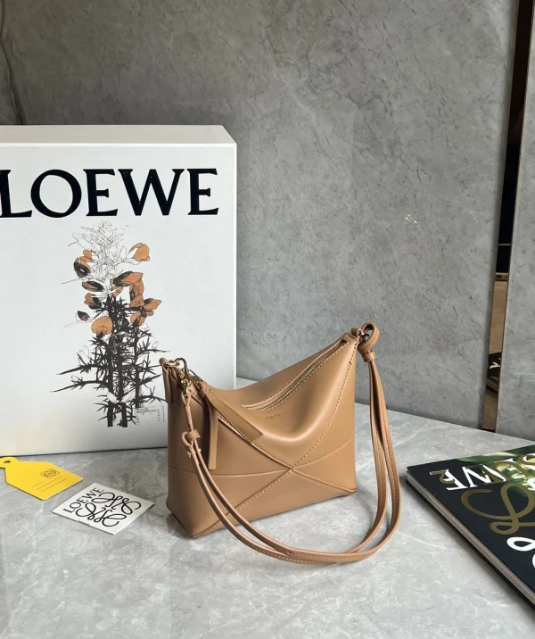 羅意威/LOEWE Puzzle Fold Pouch 麻將包 黏土色：圖片 3