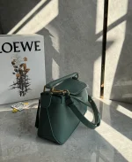 高仿羅意威/LOEWE 單肩包草綠色：圖片 10