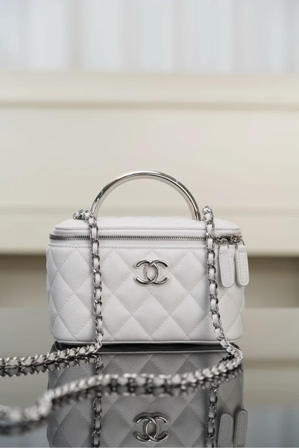 Chanel/香奈兒 隱藏款 手柄長盒子包 白色荔枝牛皮：圖片 11