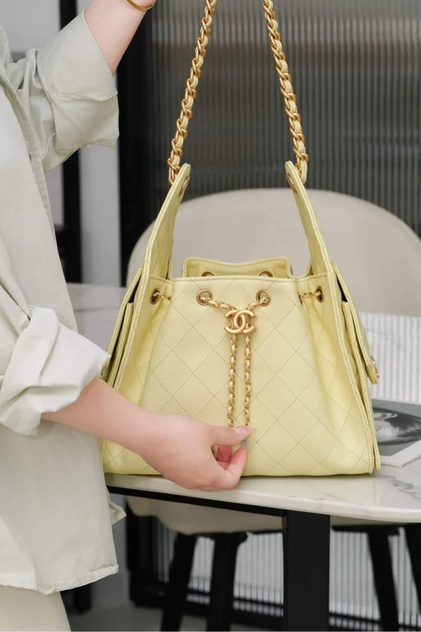 Chanel/香奈兒 25S Small Hobo 抽绳水桶包 小鷄黃：圖片 3