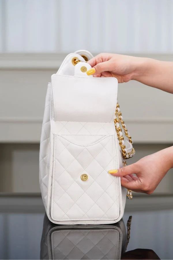 Chanel/香奈兒 25S Small Hobo 抽绳水桶包 白金色：圖片 18