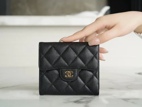 Chanel/香奈兒 Classic Flap 經典三折錢包 | 黑金魅力：圖片 2