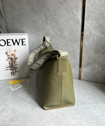 羅意威/LOEWE Cubi 單間斜挎包：圖片 3