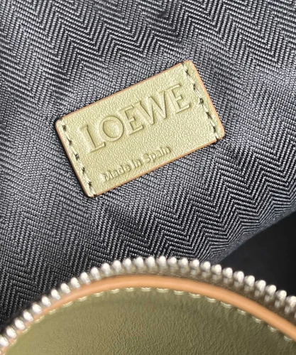羅意威/LOEWE Cubi 單間斜挎包：圖片 8