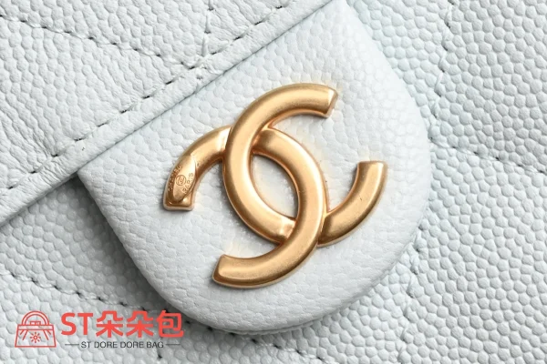 高仿香奈兒/Chanel 25S 菱格紋抽繩鏈條淺藍色水桶包：圖片 7