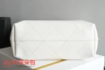 高仿香奈兒/Chanel 25P 白色絎縫Hobo嬉皮包 大號：圖片 4