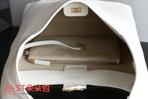 高仿香奈兒/Chanel 25P 白色絎縫Hobo嬉皮包 大號：圖片 10