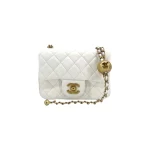 高仿香奈兒/Chanel Classic Flap 迷你白色金屬球單肩包