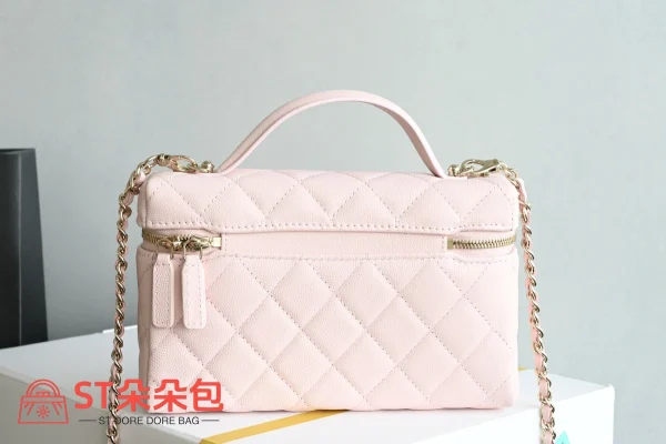 高仿香奈兒/Chanel Vanity Case 菱格紋方盒型鏈條斜挎包 粉色：圖片 3