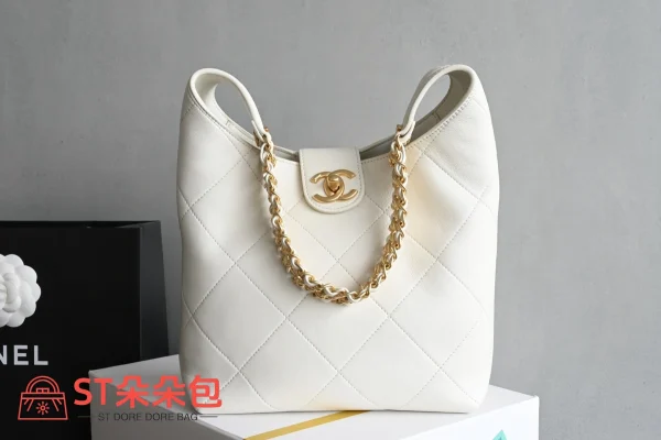 高仿香奈兒/Chanel 25P 白色絎縫Hobo嬉皮包 小號：圖片 2