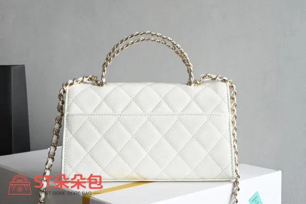 高仿香奈兒/Chanel Wallet on Chain系列 白色斜挎鏈條包：圖片 3