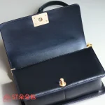 高仿香奈兒/Chanel Leboy系列25cm中號黑色肩背包：圖片 7