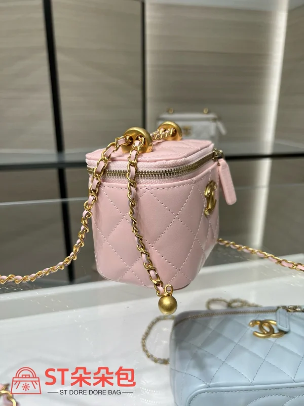 高仿香奈兒/Chanel Vanity Case 迷你菱格紋鏈條化妝包：圖片 4