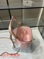 高仿香奈兒/Chanel Vanity Case 迷你菱格紋鏈條化妝包：圖片 9