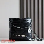 高仿香奈兒/Chanel 22 Mini 垃圾袋肩背包｜黑色亮面牛皮：圖片 2