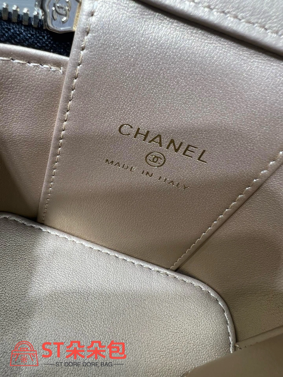 高仿香奈兒/Chanel 25S 黑色盒子包 10 高仿香奈兒/Chanel 25S 黑色盒子包