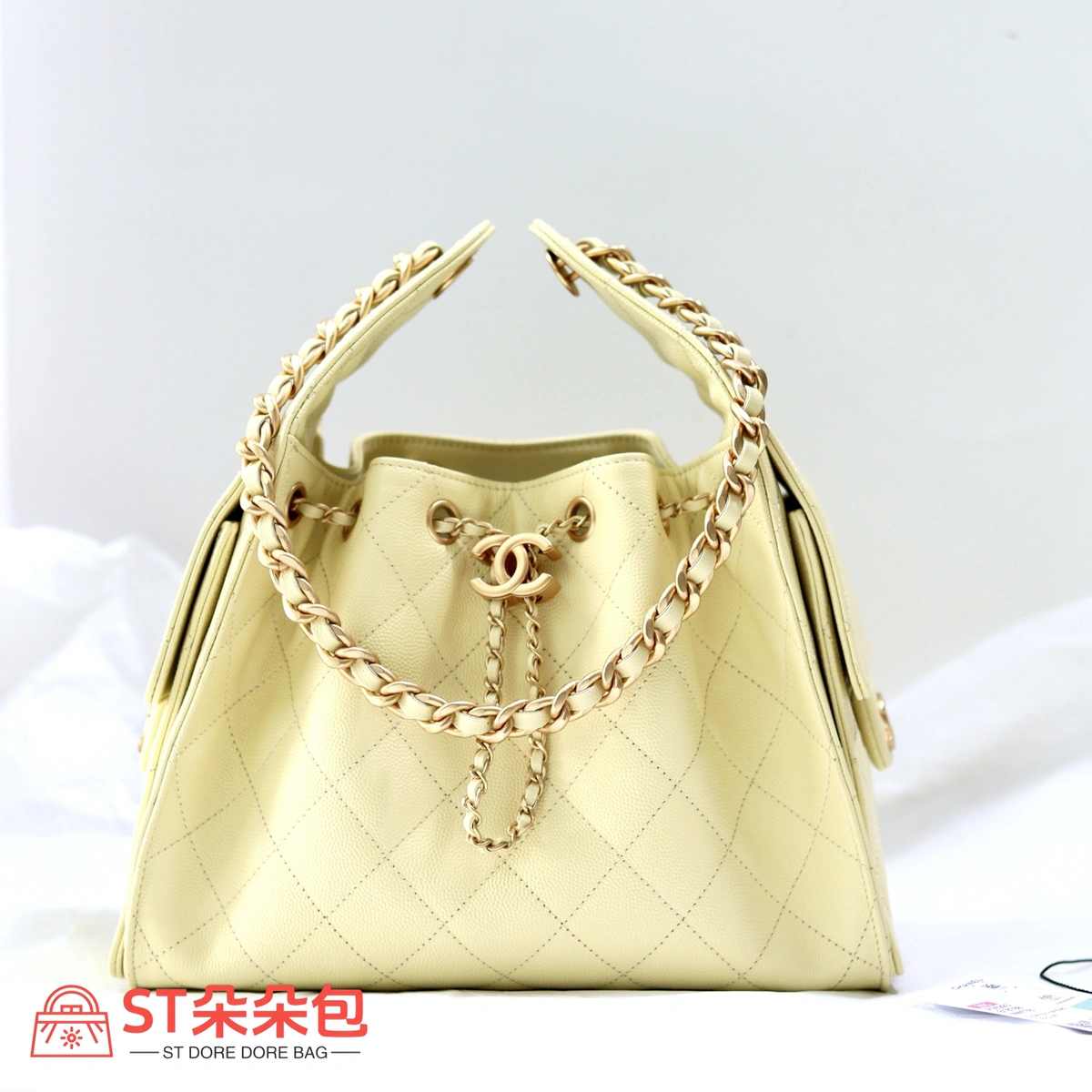 高仿香奈兒/CHANEL 25C Hobo 肩背包|魚子醬小牛皮亮黃色 2 高仿香奈兒/CHANEL 25C Hobo 肩背包|魚子醬小牛皮亮黃色