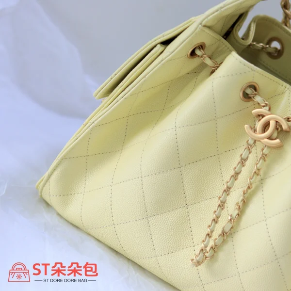 高仿香奈兒/CHANEL 25C Hobo 肩背包｜魚子醬小牛皮亮黃色：圖片 7