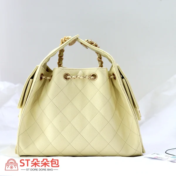 高仿香奈兒/CHANEL 25C Hobo 肩背包｜魚子醬小牛皮亮黃色：圖片 10