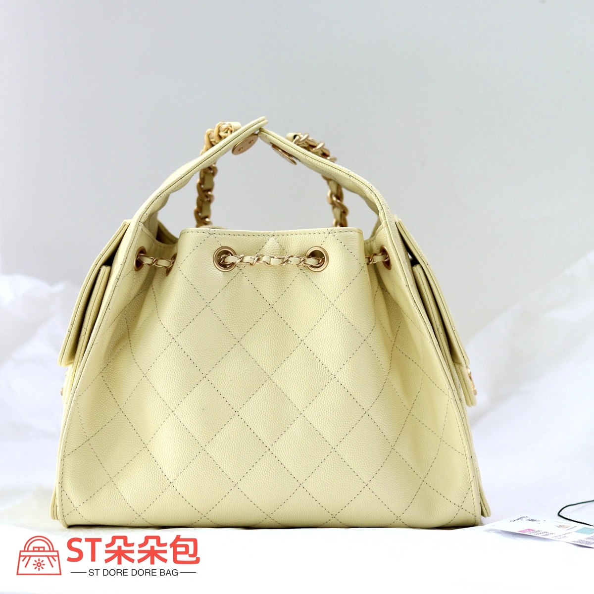 高仿香奈兒/CHANEL 25C Hobo 肩背包|魚子醬小牛皮亮黃色 10 高仿香奈兒/CHANEL 25C Hobo 肩背包|魚子醬小牛皮亮黃色