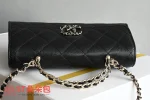 高仿香奈兒/Chanel Wallet on Chain 翻蓋式鏈條肩背包 黑色：圖片 6