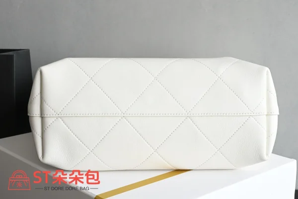 高仿香奈兒/Chanel Hobo系列 白色鏈條絎縫Hobo手提包：圖片 4