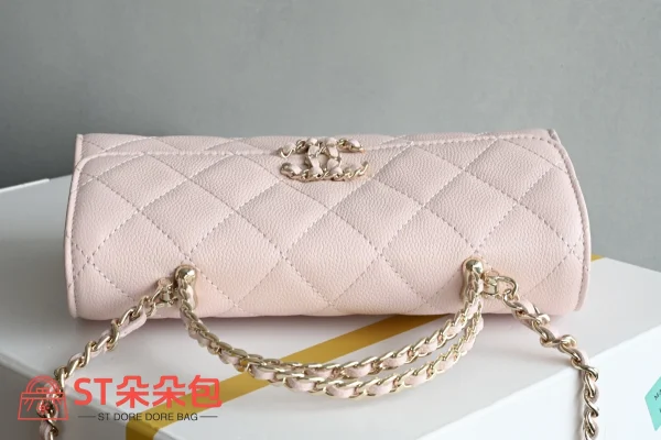 高仿香奈兒/Chanel 經典WOC系列 菱格紋翻蓋鏈條手拿包 粉紅色：圖片 6