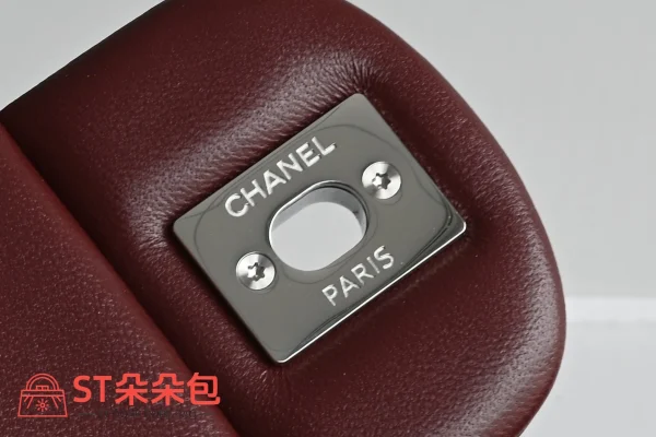 高仿香奈兒/Chanel Classic Flap系列酒紅色翻蓋式鏈條單肩包：圖片 8