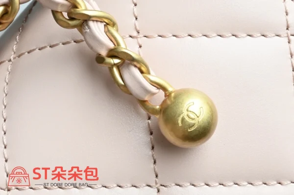 高仿香奈兒/Chanel Classic Flap 粉色鏈條錢包包：圖片 8