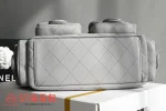 高仿香奈兒/Chanel 19系列菱格紋雙C鏈條肩包 淺灰色：圖片 4